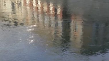 Stockholm, İsveç orta kısmında Köprüsü'nden görüntülemek