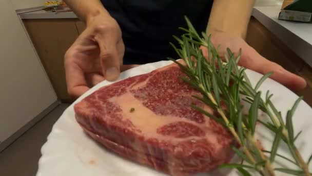 Ribeye steak de boeuf — Video