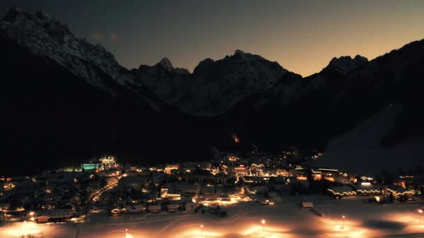 Kranjska gora ночью — стоковое видео