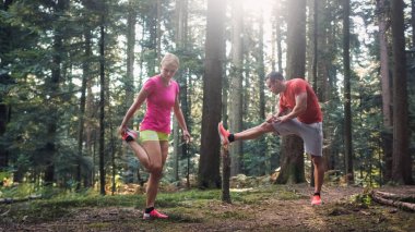 Koşu sonrası bacak esneme egzersizleri