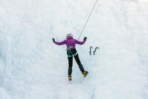 Descending down an ice waterfall — Stock Photo, Image