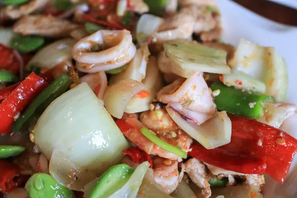Close Stir Fried Squid Slice Bell Pepper Salted Eggs Thai — Stock Photo, Image