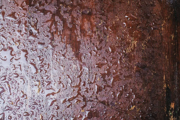 Cerca Gotas Agua Una Superficie Madera Marrón Durante Lluvia Fondo — Foto de Stock