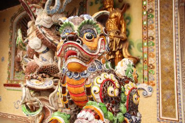 Tayland 'daki Çin ejderha tapınağı.