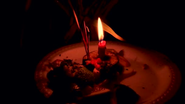 Їжа Свічки Пахощі Приношення Під Час Pchum Ben Festival Або — стокове відео