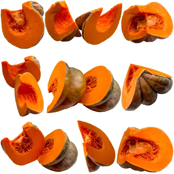 Čerstvé oranžové dýně izolované na bílém pozadí. — Stock fotografie