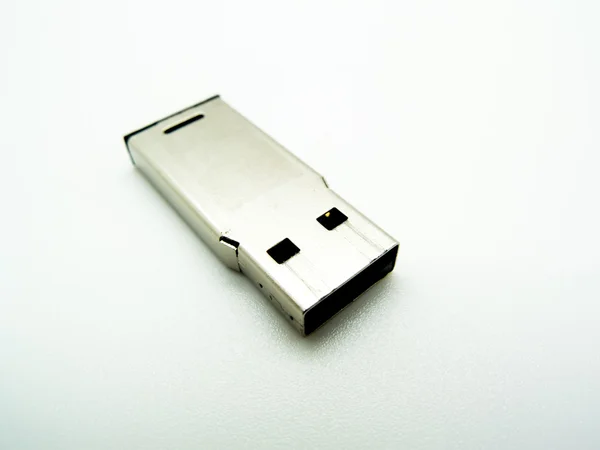 Silver Usb Flash Drive isolerade — Stockfoto