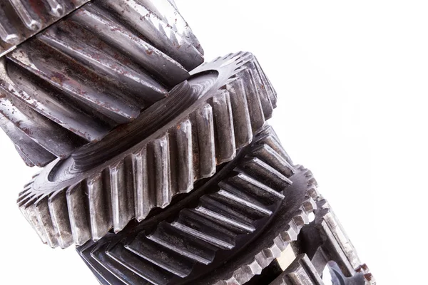 Muito velho polvilhado e enferrujado máquina cogwheels close-up isolado em — Fotografia de Stock