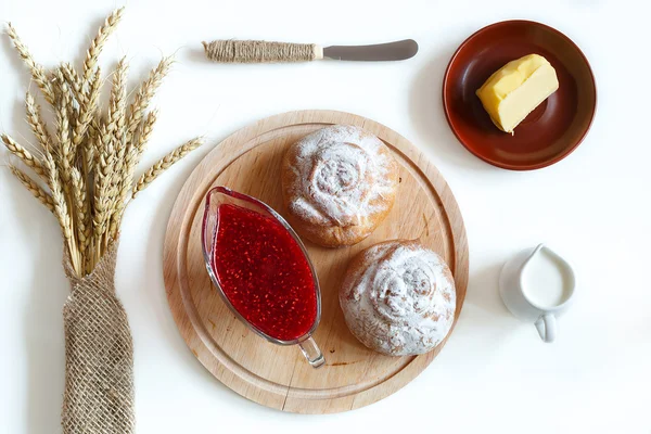 Ekmek ve reçel Üstten Görünüm