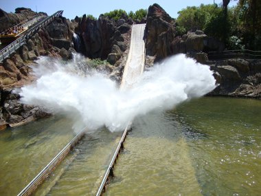 Eğlence Parkı Port Aventura, su yolculuk