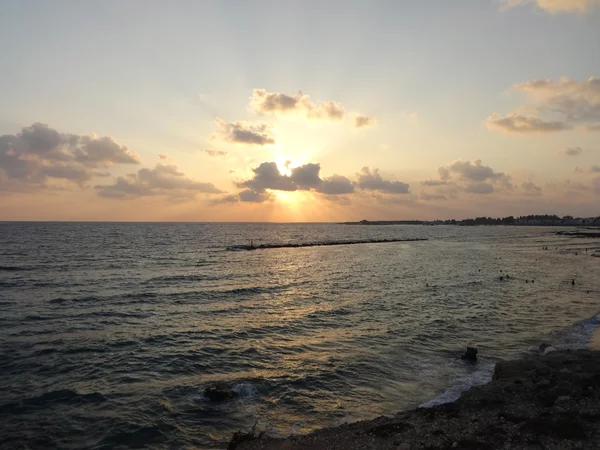 Захід сонця на море острова Кіпр — стокове фото