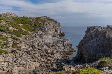 Doğu Akdeniz 'deki Yunan güneş adasında tatil hissi - Rodos / Yunanistan