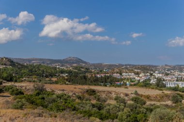 Doğu Akdeniz 'deki Yunan güneş adasında tatil hissi - Rodos / Yunanistan