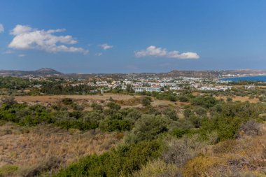 Doğu Akdeniz 'deki Yunan güneş adasında tatil hissi - Rodos / Yunanistan
