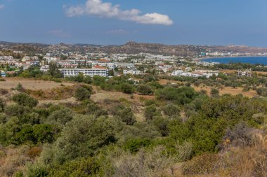 Doğu Akdeniz 'deki Yunan güneş adasında tatil hissi - Rodos / Yunanistan