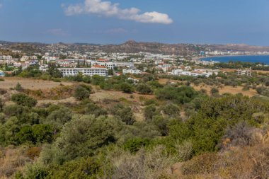 Doğu Akdeniz 'deki Yunan güneş adasında tatil hissi - Rodos / Yunanistan