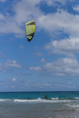 Doğu Akdeniz 'deki Yunan güneş adasında tatil hissi - Rodos / Yunanistan