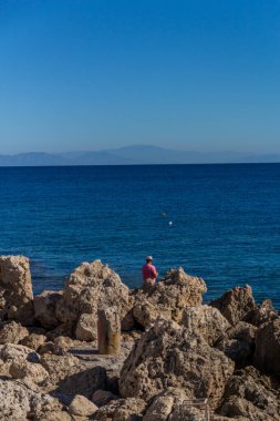 Doğu Akdeniz 'deki Yunan güneş adasında tatil hissi - Rodos / Yunanistan