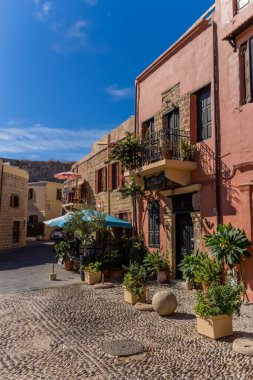 Doğu Akdeniz 'deki Yunan güneş adasında tatil hissi - Rodos / Yunanistan