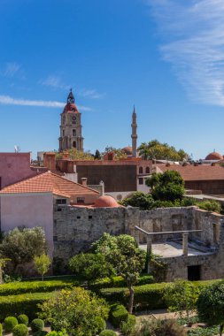 Doğu Akdeniz 'deki Yunan güneş adasında tatil hissi - Rodos / Yunanistan