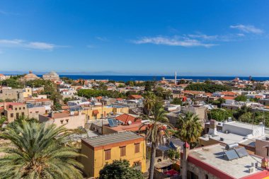 Doğu Akdeniz 'deki Yunan güneş adasında tatil hissi - Rodos / Yunanistan