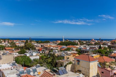 Doğu Akdeniz 'deki Yunan güneş adasında tatil hissi - Rodos / Yunanistan