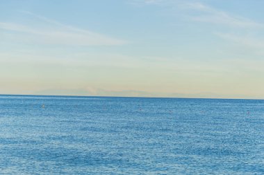 Doğu Akdeniz 'deki Yunan güneş adasında tatil hissi - Rodos / Yunanistan