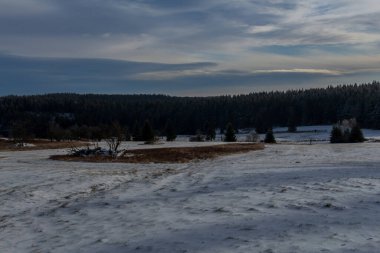 Thüringen Ormanı boyunca farklı yerlerde yürüyüş - Almanya