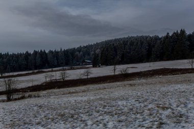 Thüringen Ormanı boyunca farklı yerlerde yürüyüş - Almanya