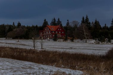 Thüringen Ormanı boyunca farklı yerlerde yürüyüş - Almanya