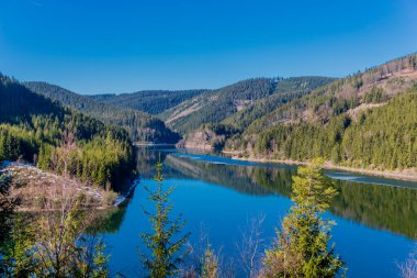Spring walk around the narrow water dam in the Thuringian Forest - Ohratalsperre - Germany