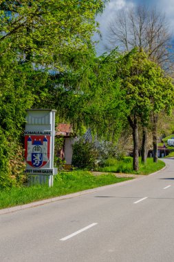 Schmalkalden 'in güzel şehri Thüringen, Almanya' da bahar yürüyüşü