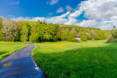 Schmalkalden 'in güzel şehri Thüringen, Almanya' da bahar yürüyüşü