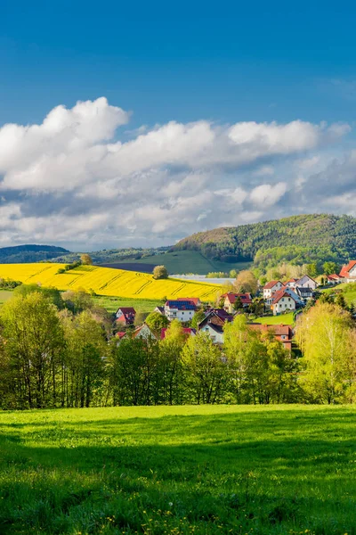 Paseo Primavera Por Hermosa Ciudad Schmalkalden Turingia Alemania — Foto de Stock