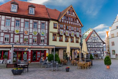 Schmalkalden 'in güzel şehrinde yaz akşamı yürüyüşü