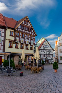 Schmalkalden 'in güzel şehrinde yaz akşamı yürüyüşü