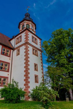 Schmalkalden 'in güzel şehrinde yaz akşamı yürüyüşü