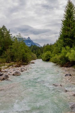 Tirol 'deki güzel Leutasch Vadisi' nde Tatil Hissediyor