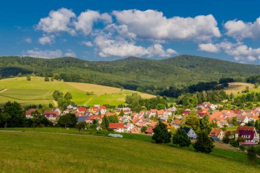 Schmalkalden 'in güzel doğasında yaz yürüyüşü - Thüringen - Almanya