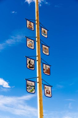 Garmisch-Partenkirchen 'in hemen dışındaki güzel Bavyera Alpleri' nden Zugspitze - Bavyera - Almanya