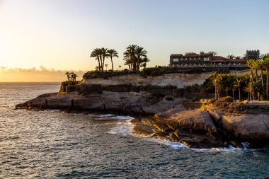 Yaz sonlarında Tenerife 'nin Kanarya Adası' nda Costa Adeje - İspanya tatil beldesinde 