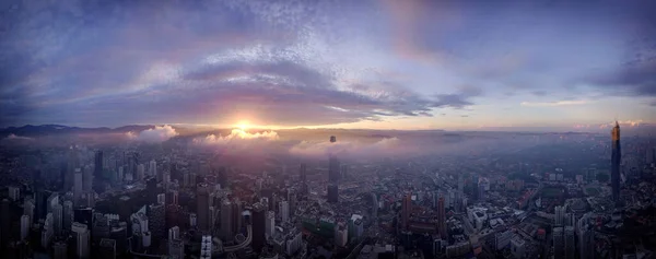 Vista Aérea Panorâmica Paisagem Urbana Kuala Lumpur Durante Nascer Sol — Fotografia de Stock