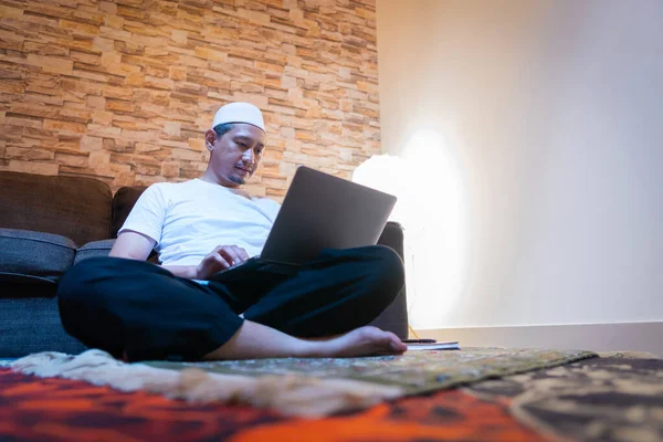 Werk Vanuit Huis Concept Middelbare Leeftijd Aziatische Man Conference Call — Stockfoto