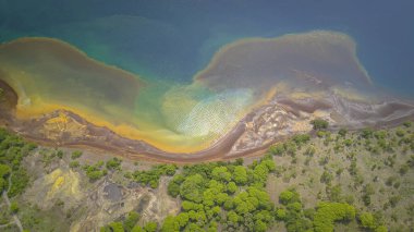 Lembata Adası 'ndaki volkanik patlamadan kaynaklanan karbon ve sülfür salınımları.