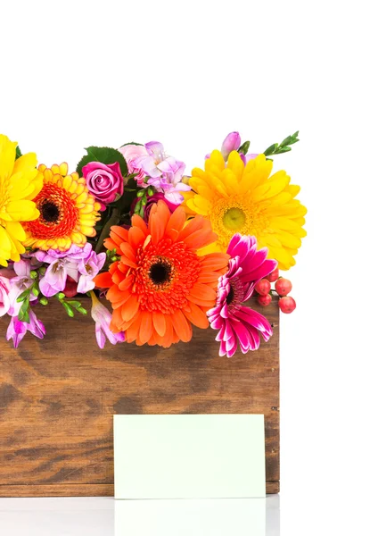 Boîte de belles fleurs mélangées — Photo