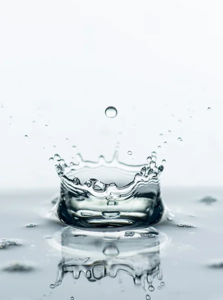 Acqua pura spruzzata — Foto Stock