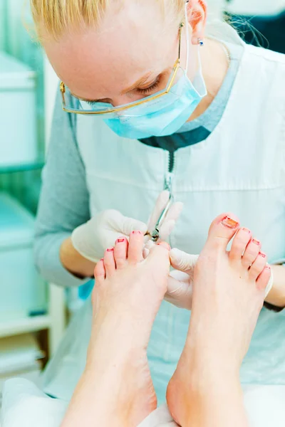 Pedicure in proces — Stockfoto