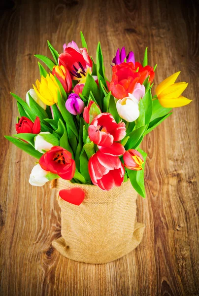 Belles tulipes en sac — Photo