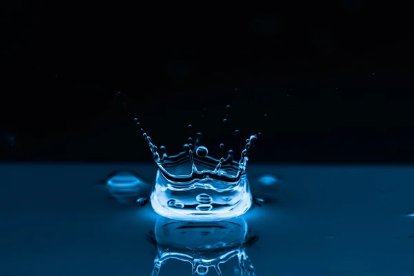 Vatten stänk bakgrund — Stockfoto