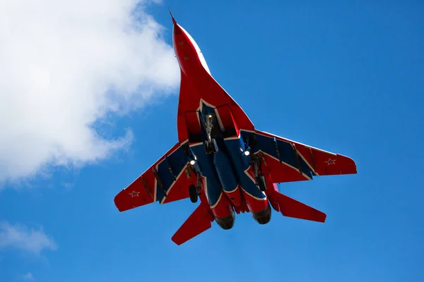 Mig Landningsläge Swifts — Stockfoto